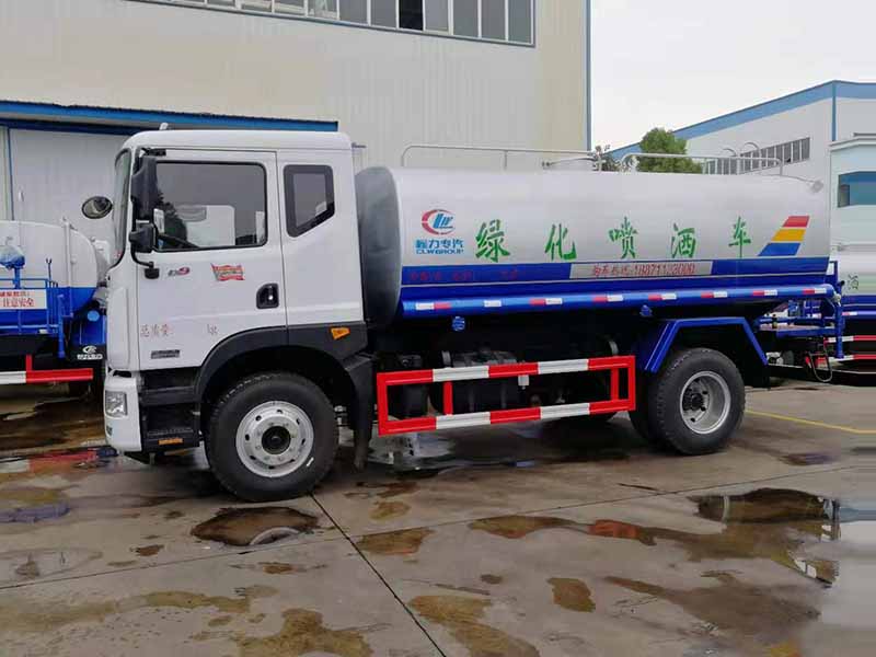 尊龙凯时洒水车官网