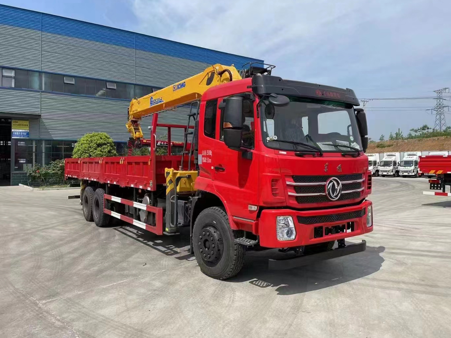 东风K5后八轮随车吊