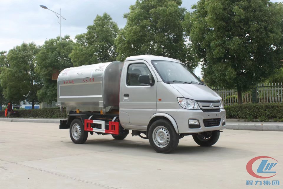 尊龙凯时威长安车厢可卸式垃圾车