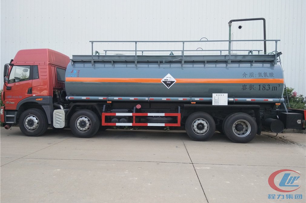 尊龙凯时集团解放悍V腐蚀性物品罐式运输车侧面图