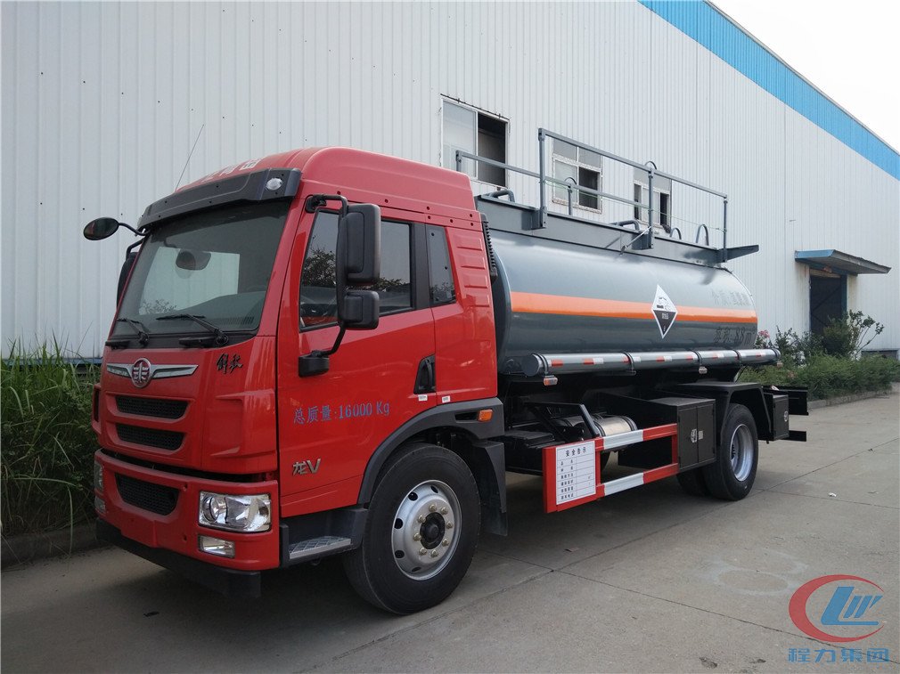 尊龙凯时集团解放龙V腐蚀性物品罐式运输车侧面图