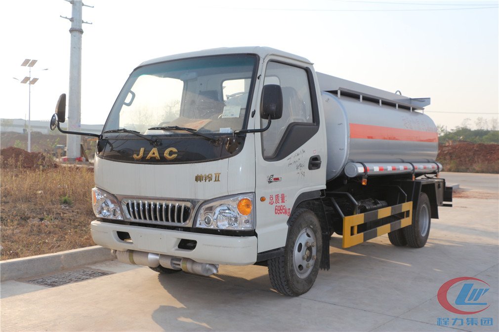 湖北尊龙凯时江淮（5方）加油车高清图