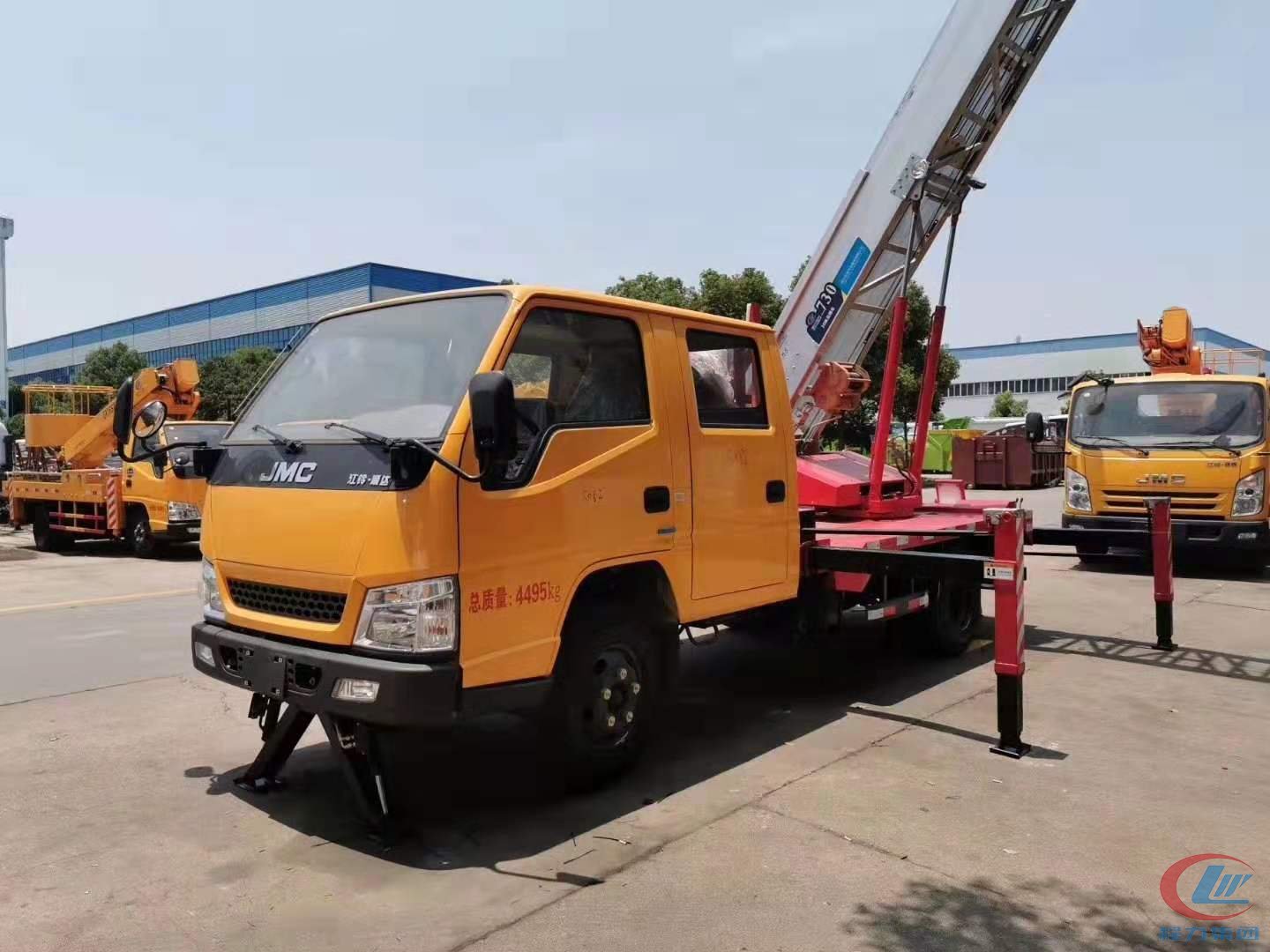 尊龙凯时集团江铃30米进口云梯车