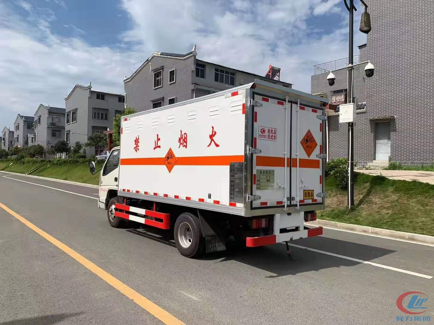 国六江铃危险品运输车，江铃国六防爆车